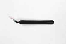 Load image into Gallery viewer, The Flawless Curved Isolation Tweezer